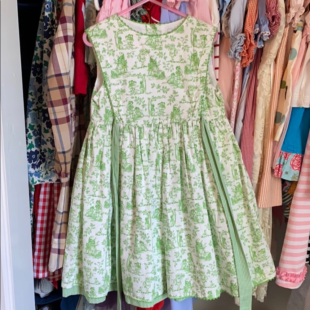 Girls dress